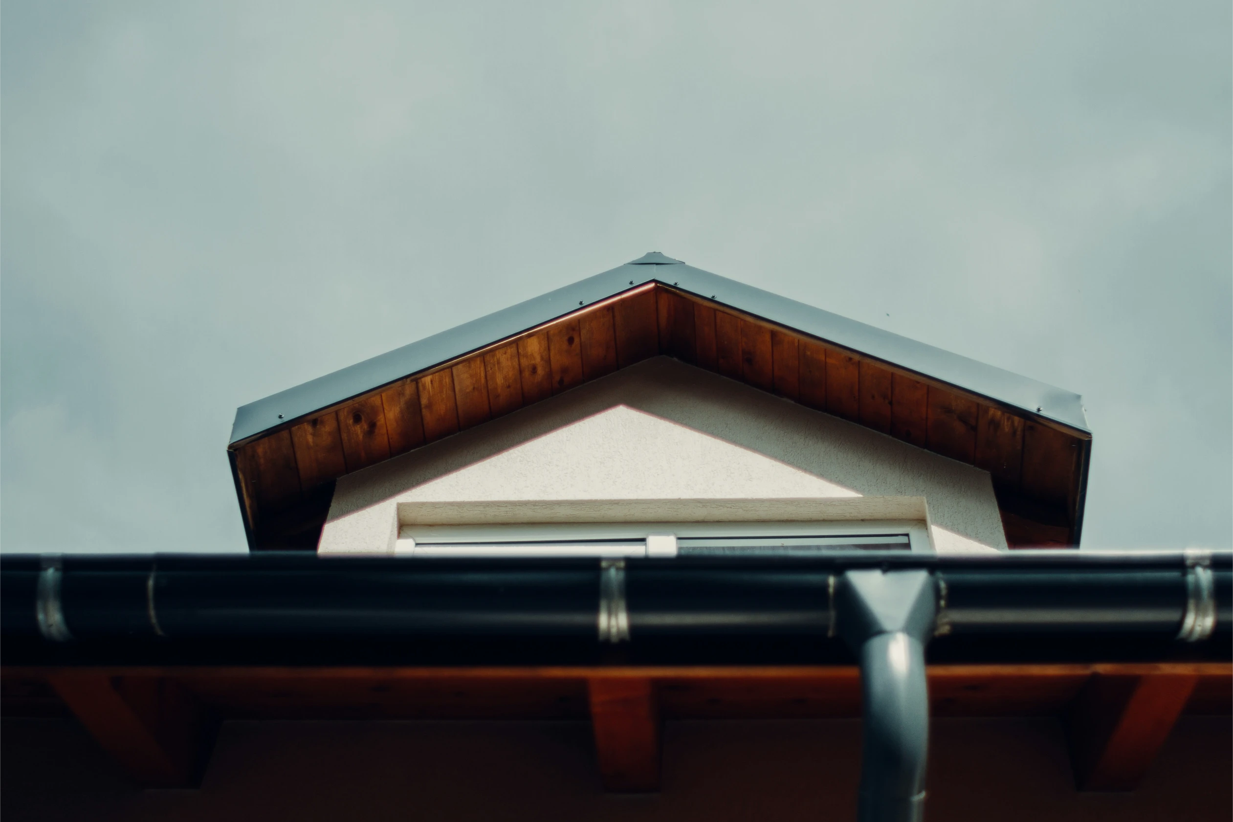 Roof Gutter Installers Near Me 2