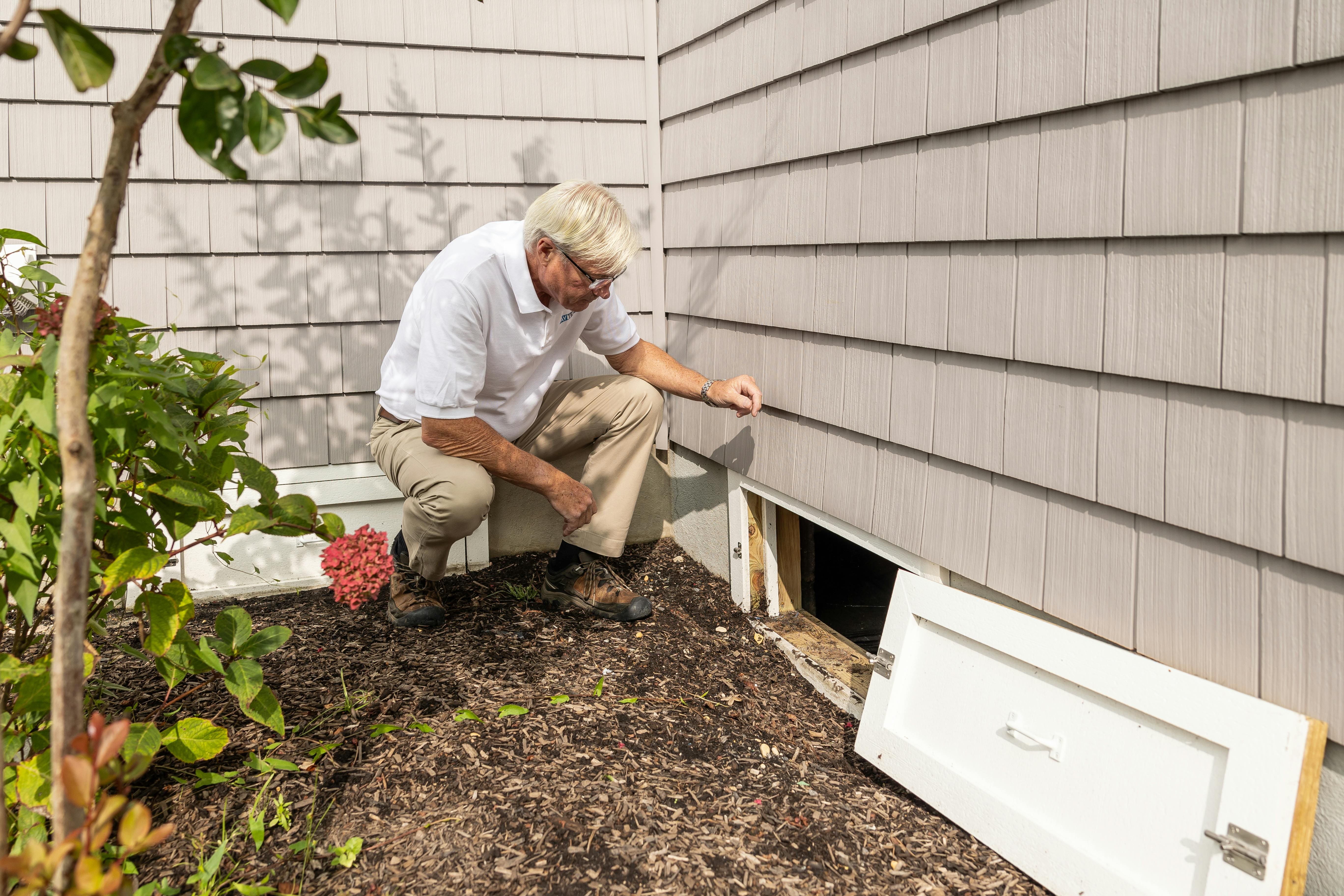 Should I Seal My Crawl Space How Air Leaks Affect Your Whole Home