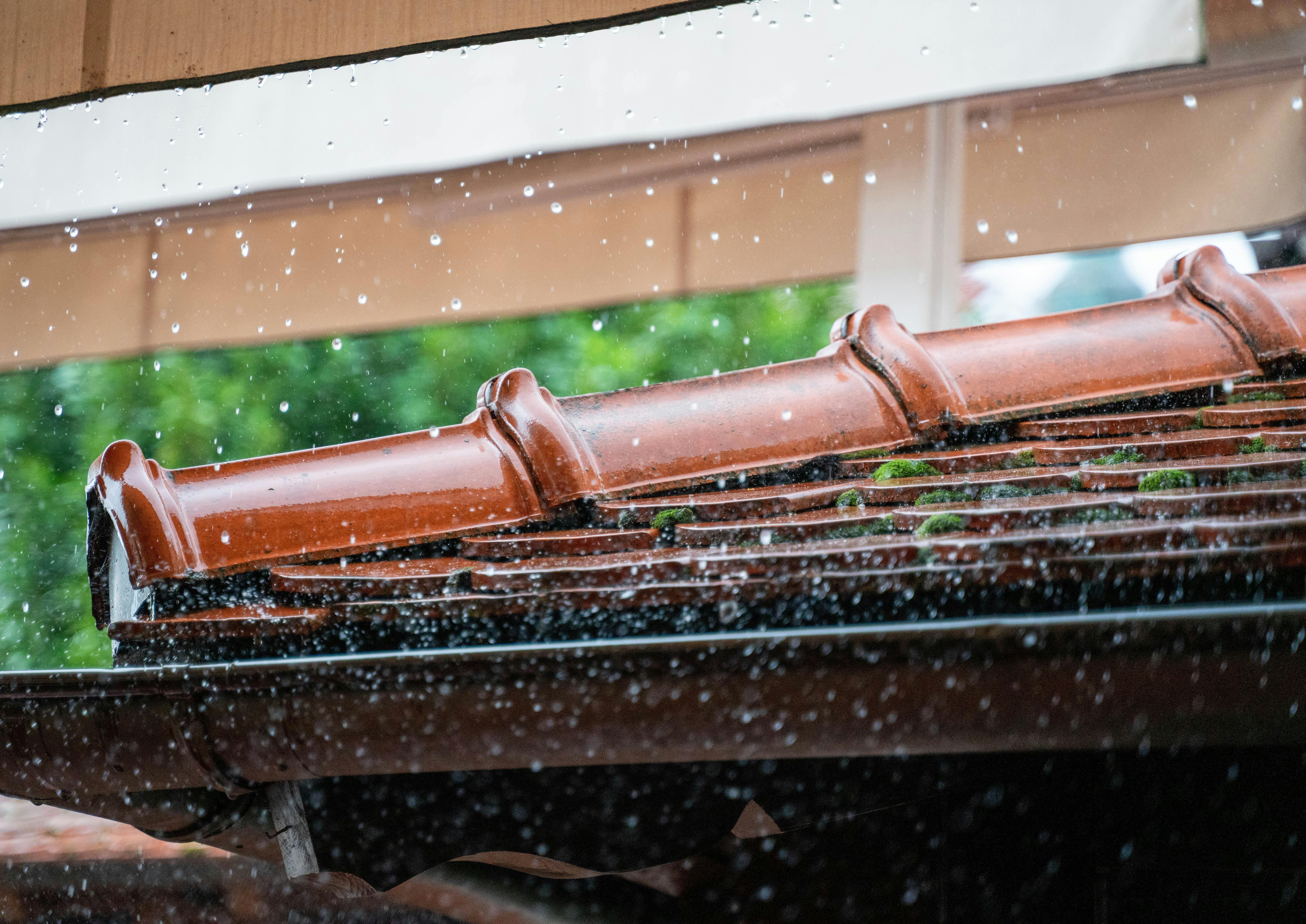 Why Is My Roof Gutter Pitch Off After a Storm in Westerville